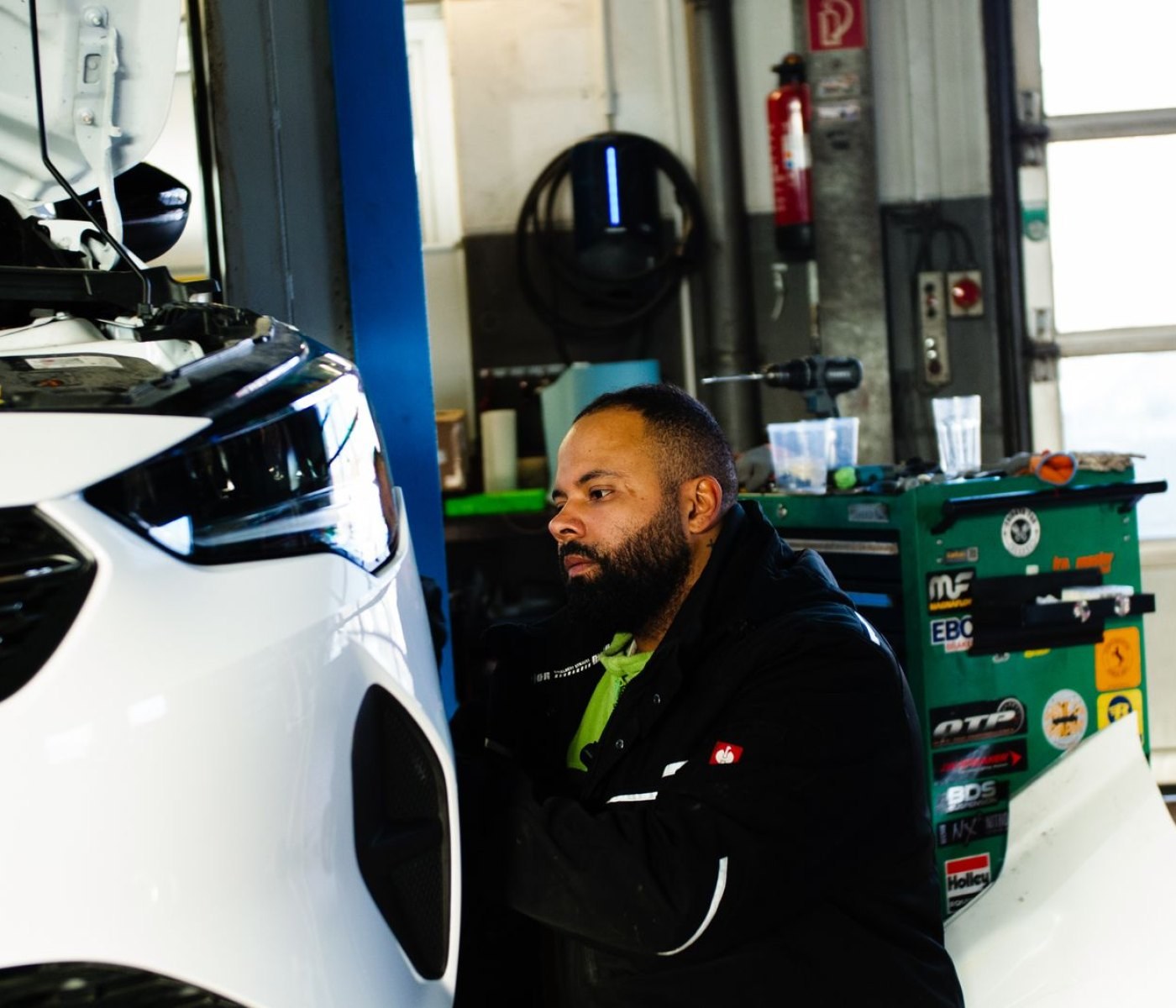 Entretien voiture électrique : 6 mythes qui vous coûtent cher 1 Entretien voiture électrique : 6 mythes qui vous coûtent cher
